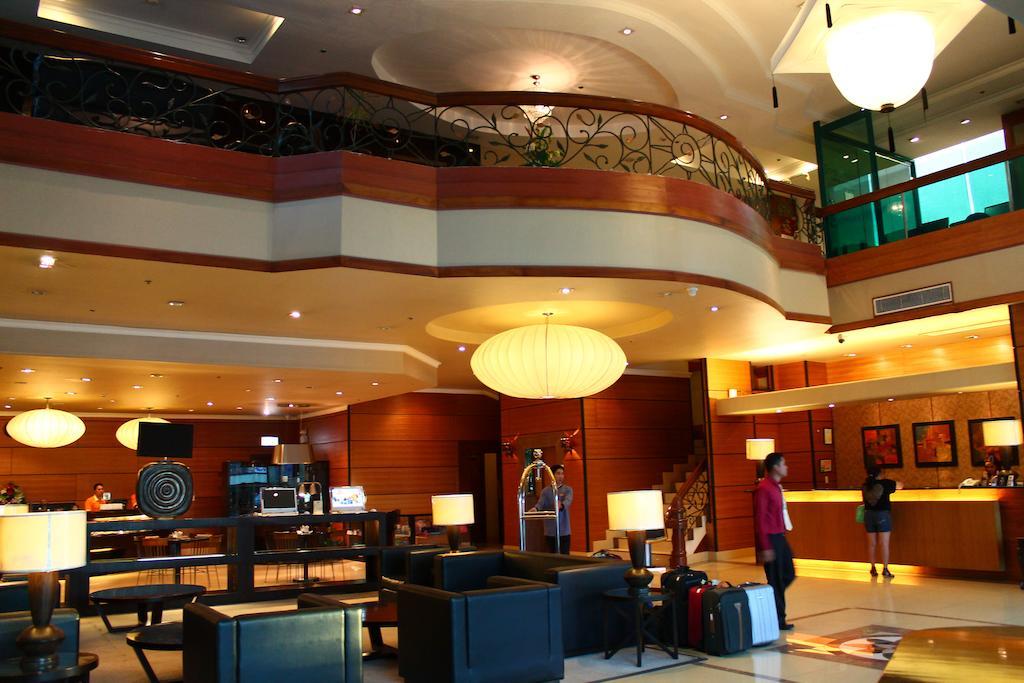 Iloilo Business Hotel Εξωτερικό φωτογραφία