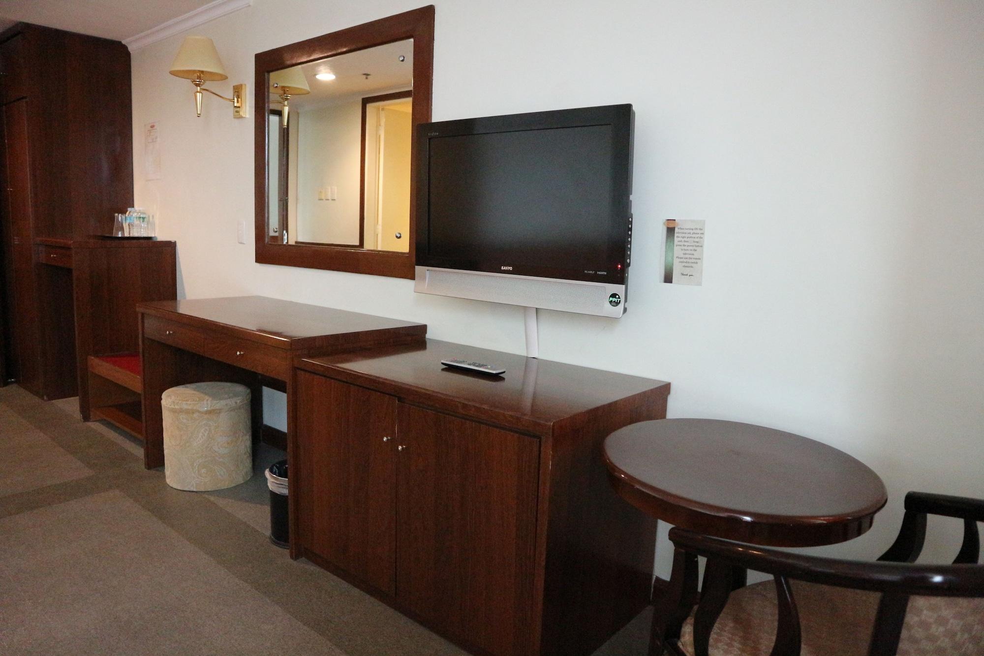 Iloilo Business Hotel Εξωτερικό φωτογραφία