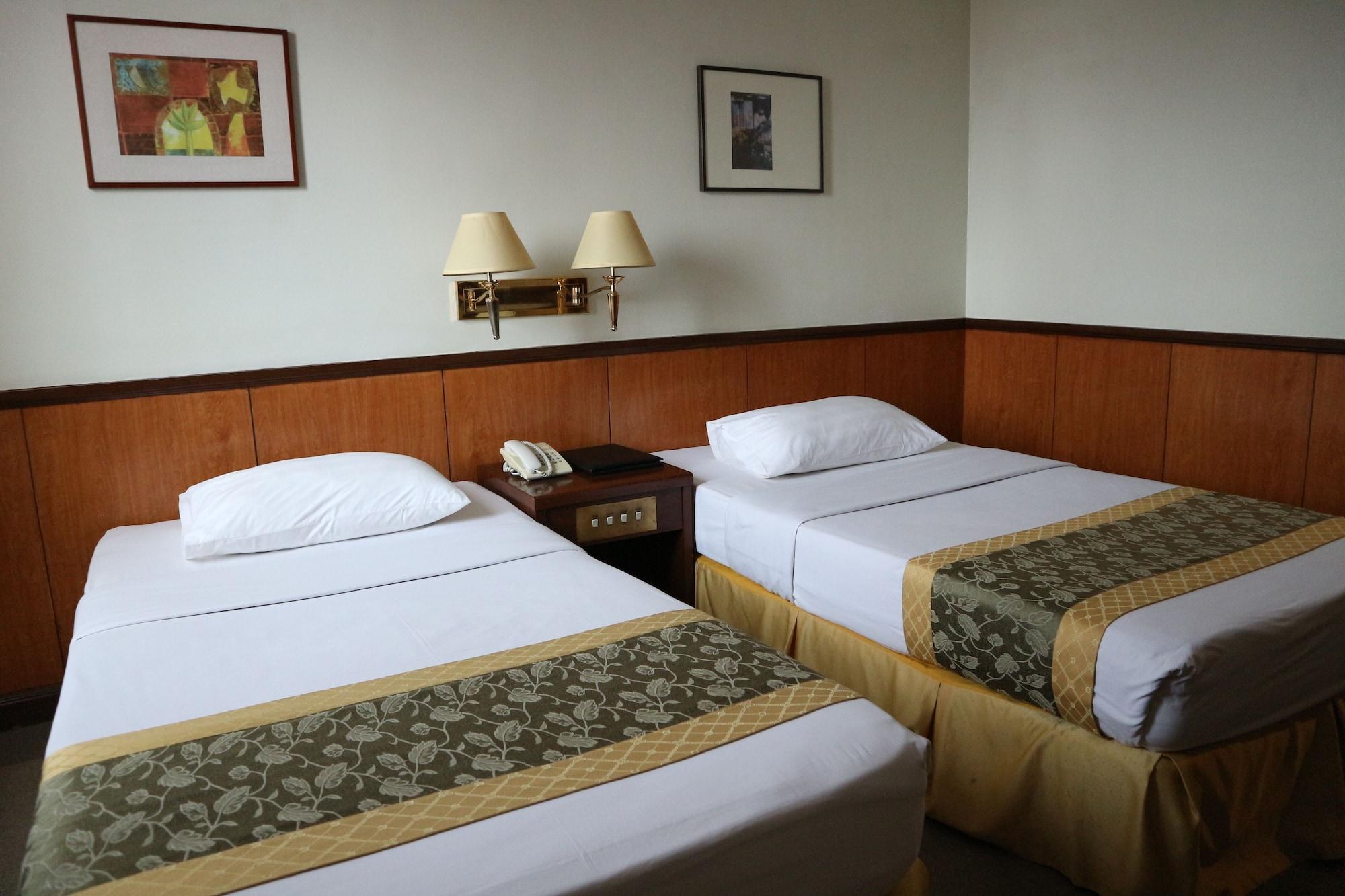 Iloilo Business Hotel Εξωτερικό φωτογραφία
