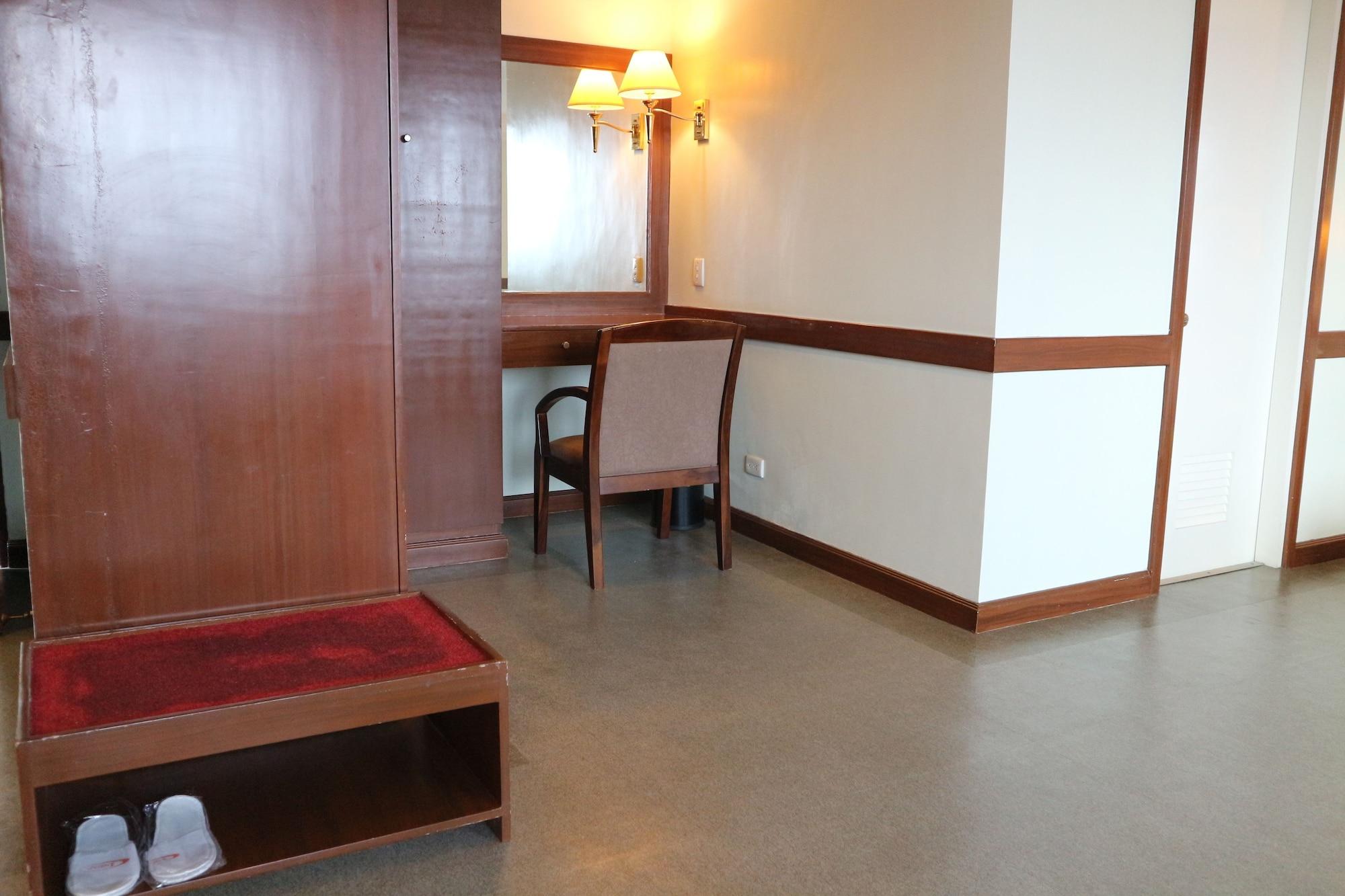 Iloilo Business Hotel Εξωτερικό φωτογραφία