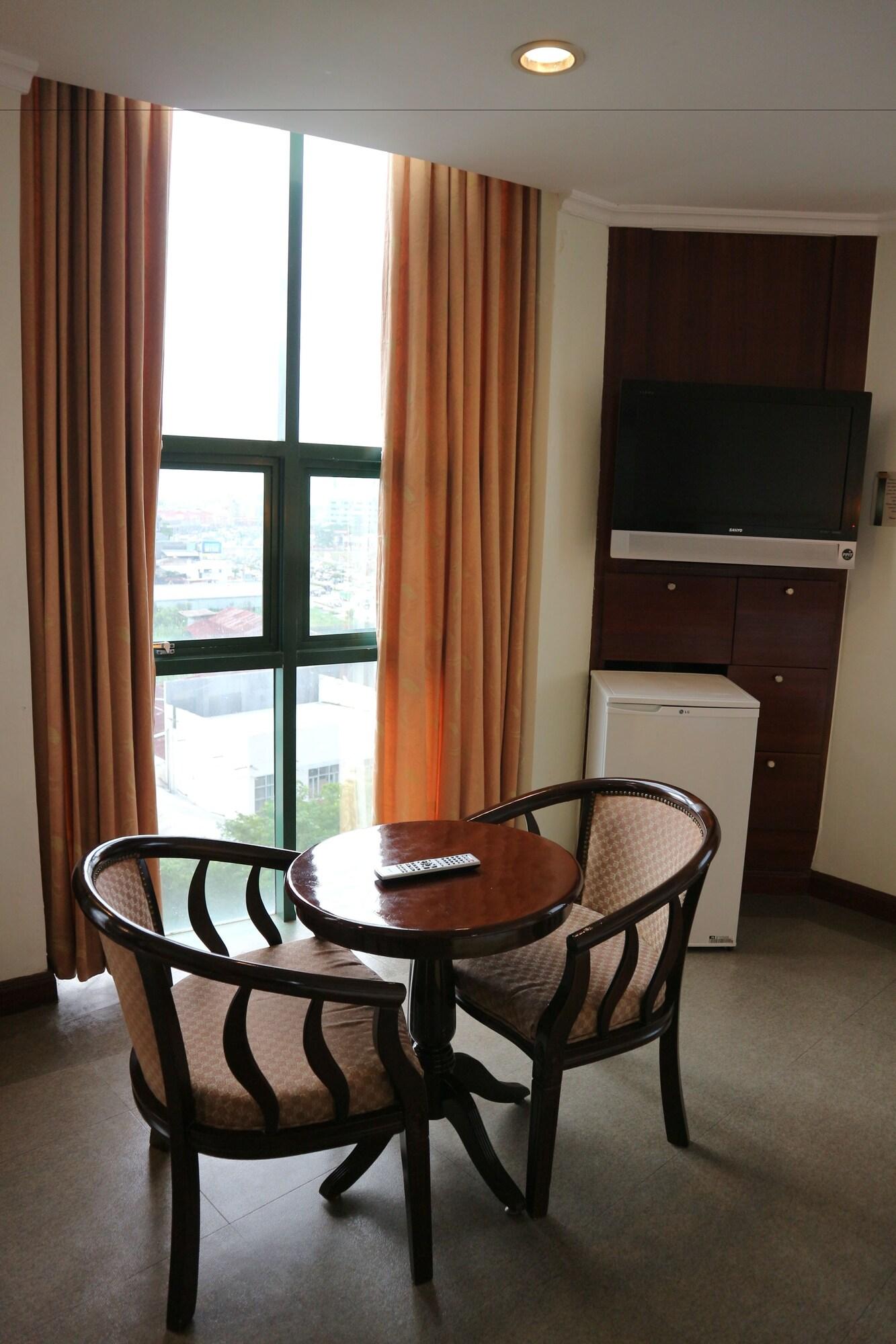 Iloilo Business Hotel Εξωτερικό φωτογραφία